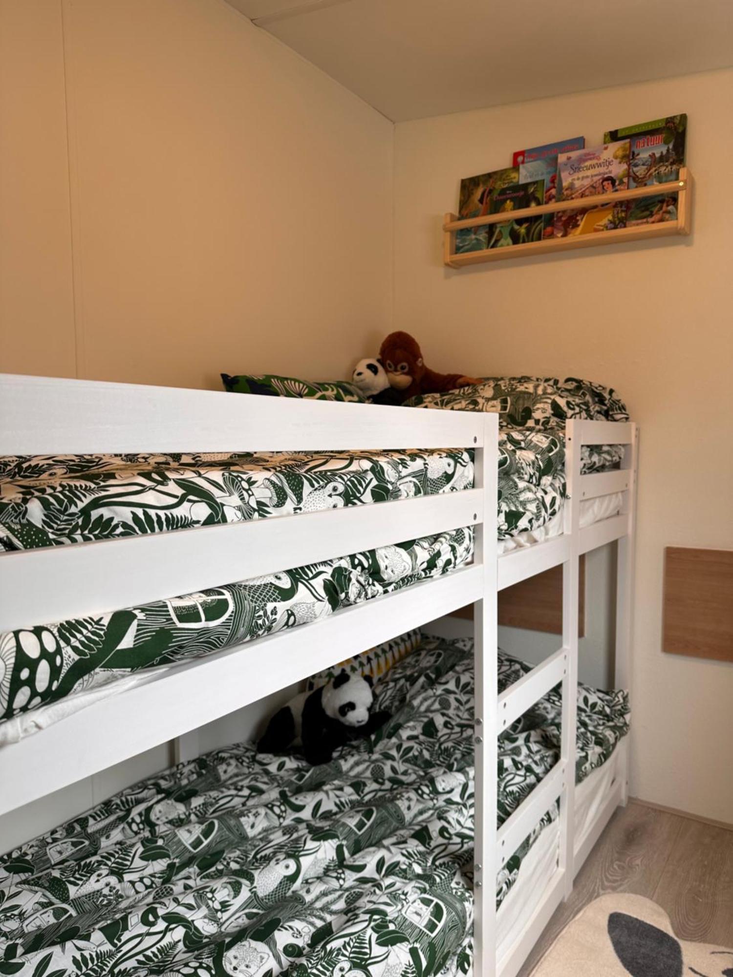 The Rustic Retreat Chalet Heerlen
